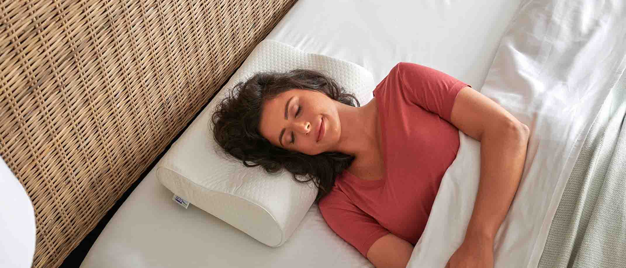 Woman sleeping on Tempur pillow