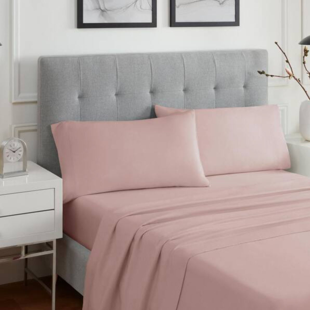 Fitted bedsheet in dusty pink