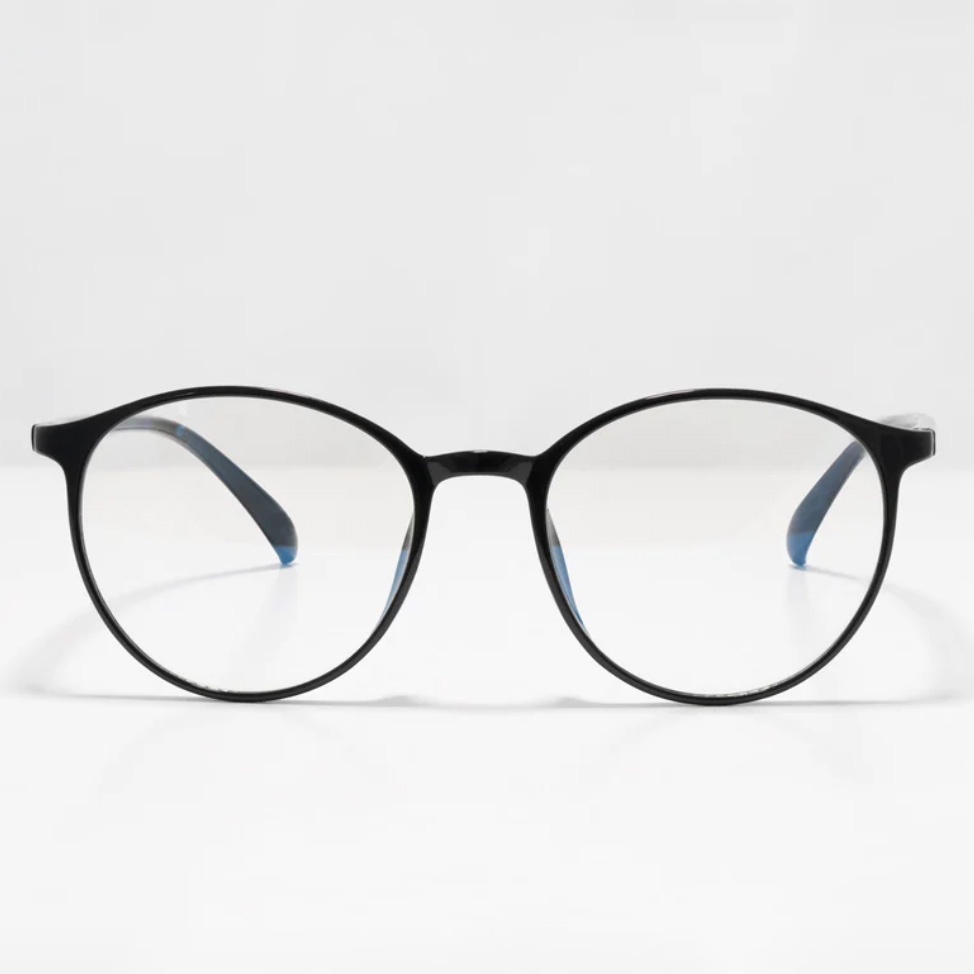 Black round-framed glasses